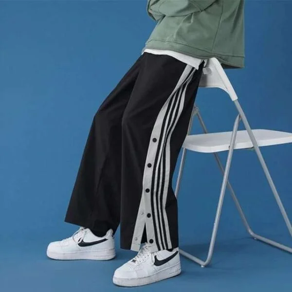 Snap button Straight Fit Trackpant - Image 2